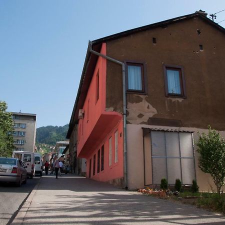 Bistrik Rose Apartment SJJ Esterno foto